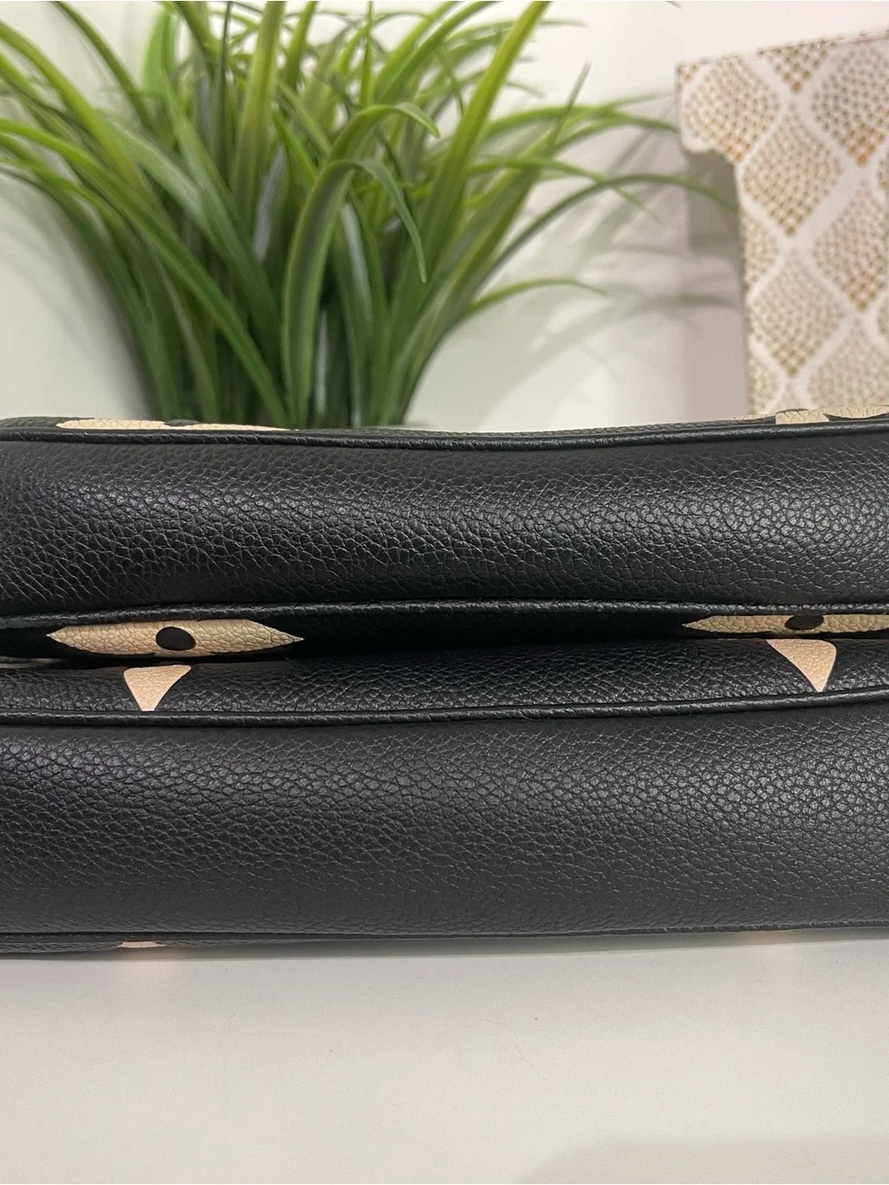 Louis Vuitton Black & Cream Large Monogram Chain Pochette